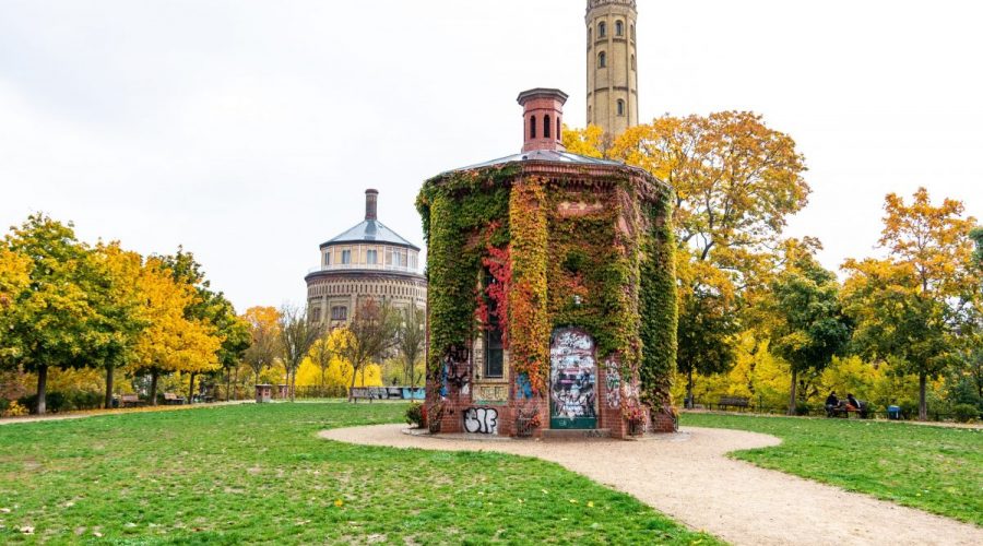 Water tower area, Prenzlauer Berg, Water tower engine house, entrance to the riser towers, Art:Berlin Tour