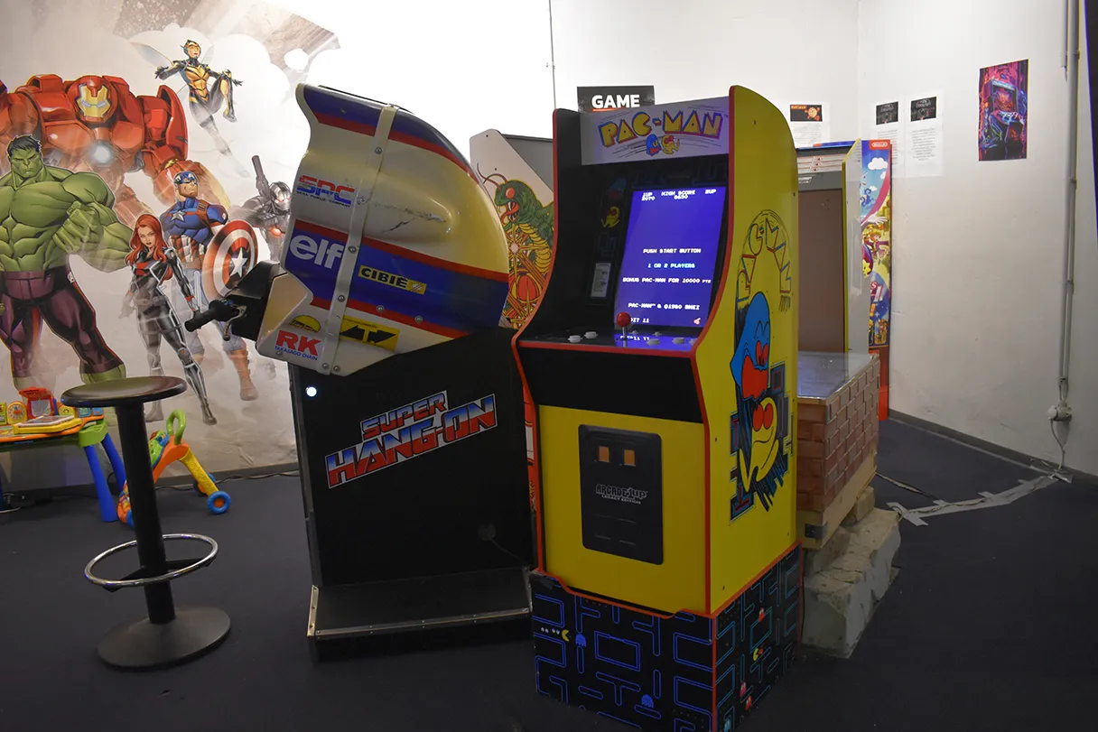 Gaming Museum Vienna, gaming machines, PacMan